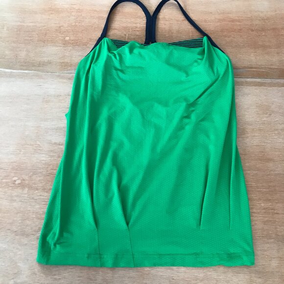 Lululemon CYB Tank Top Women Size 2 Green Striped Racerback Moisture Wicking - Picture 1 of 7
